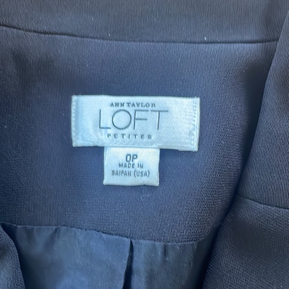 Ann Taylor loft suit set. Black 0 petite. Blazer and pants. - Picture 3 of 10